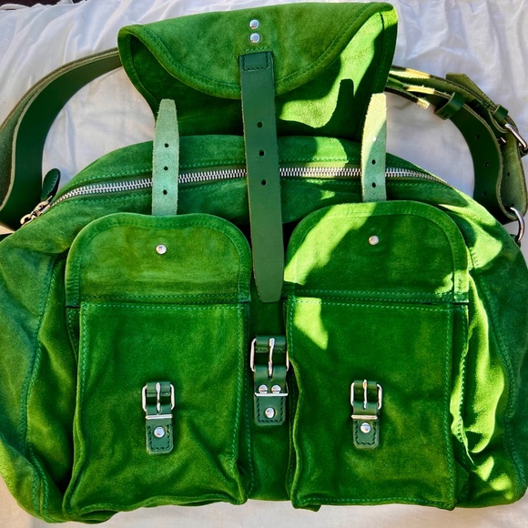 Balenciaga Suede Cargo Bag in Spring Green! - Picture 3 of 9